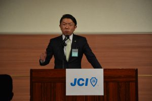 小間喜会長から熱いメッセージが語られました。