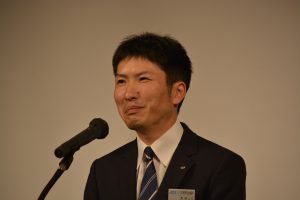 卒業生の部屋　安部貴弘君 ７年間のＪＣ生活をユーモアを交えて振り返ってくれました。