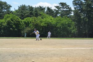 大分のエース喜多嶋は安定した投球で中津打線を抑え込んだ