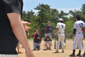 中津、捨て身の泣きの土下座