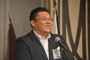 中島土直前理事長による挨拶 他ロムの例会への尾ブザーブ参加を推奨していただきました。