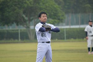 １番　ショート　岡村申弥